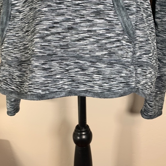 Tangerine Women's Grey White Pullover Hoodie - High Low Hem - XL - Picture 5 of 13